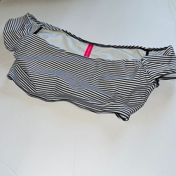 Victoria's Secret Other - Victoria’s Secret Bikini Top